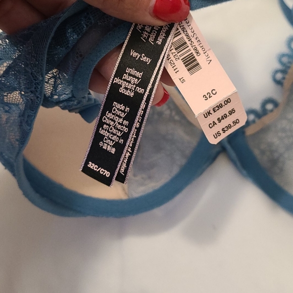 BUY 1 GET 1 FREE VICTORIA SECRET VERY SEXY BRA - Picture 10 of 11